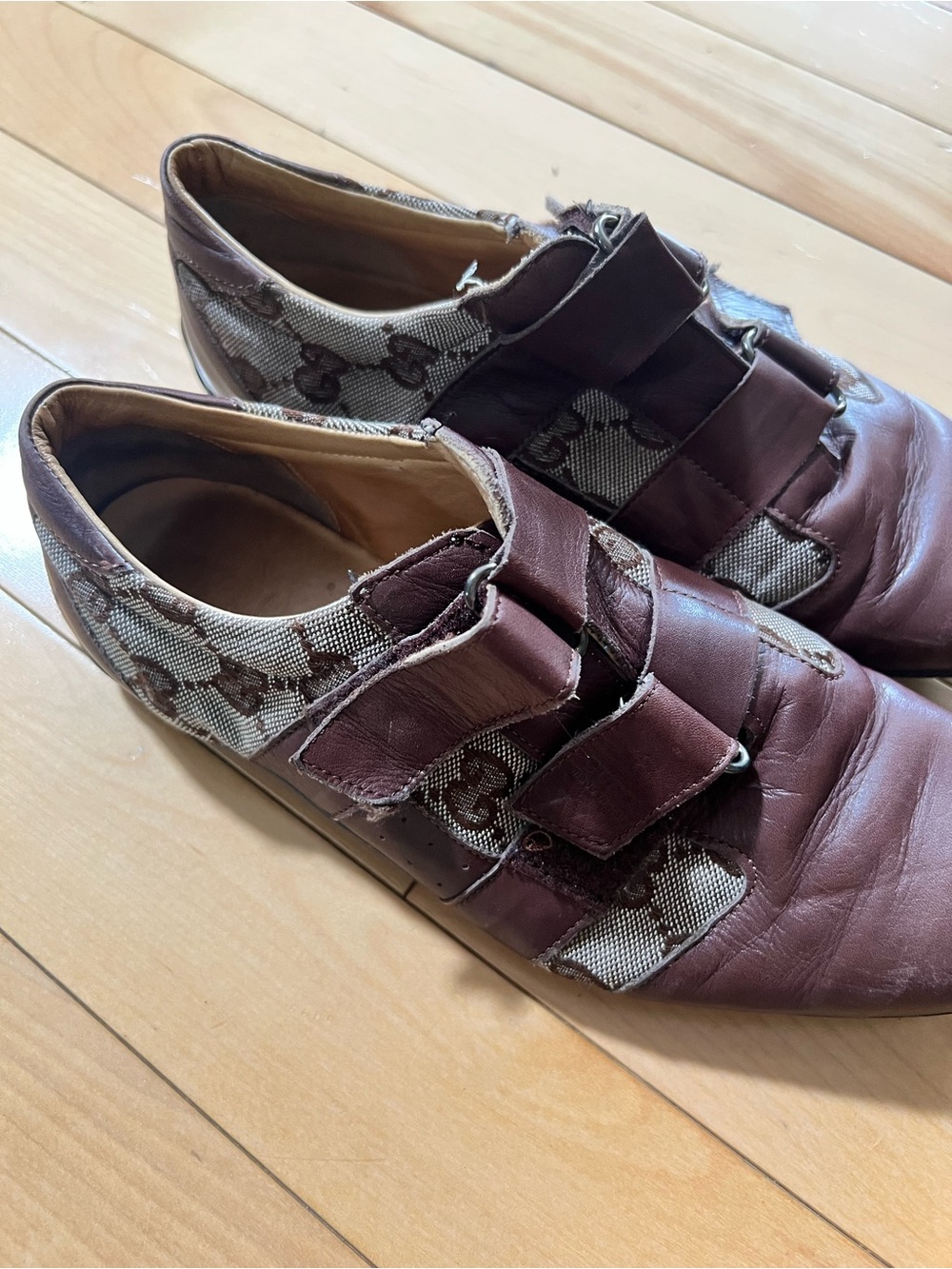 Ladies Gucci  Brown Leather & Canvas Casual Strap Shoes